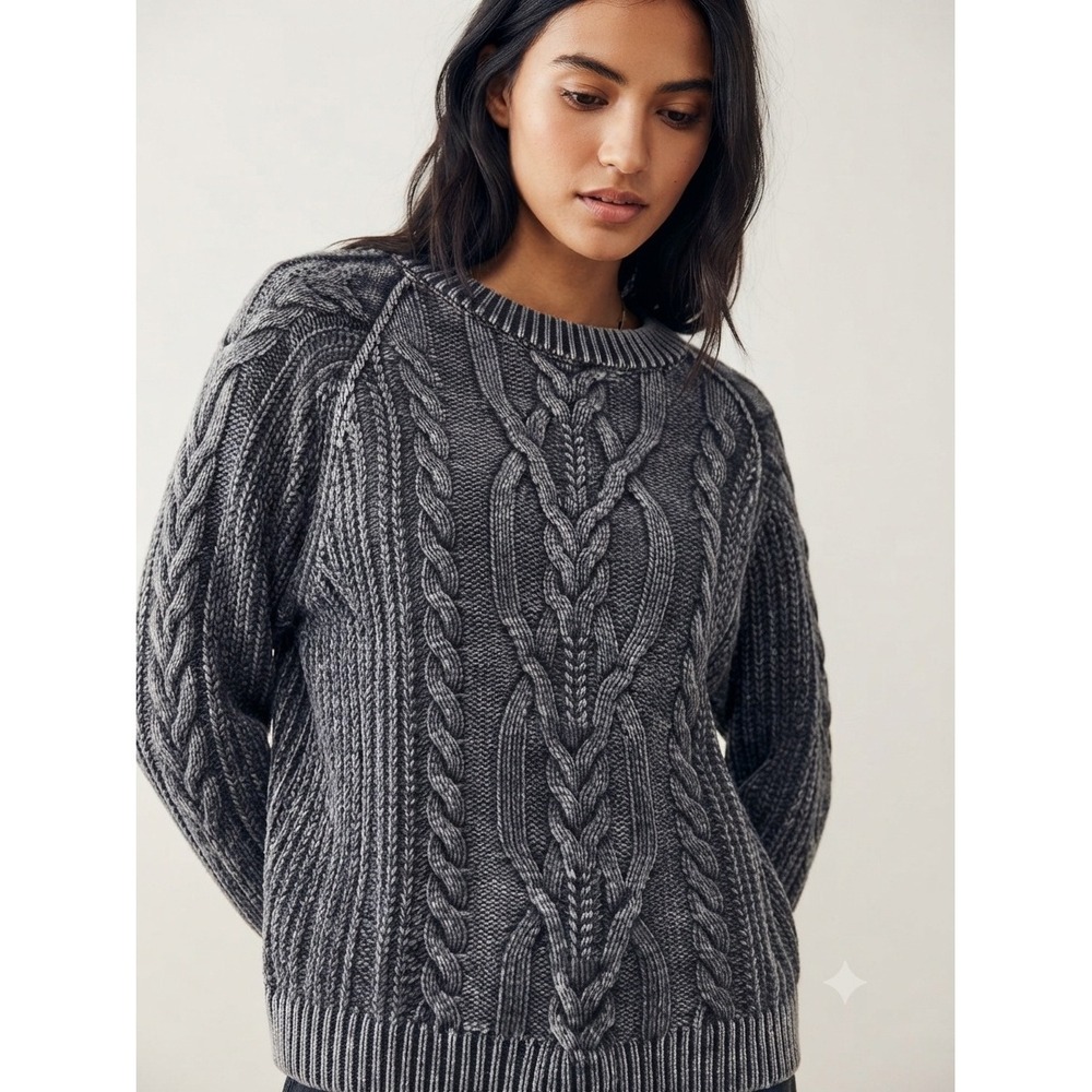 Free People Gray Acid Wash Cable Knit Cotton Sweater Crewneck Small